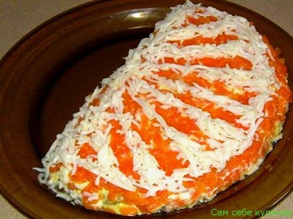 Салат из моркови с сыром и чесноком оформление блюда в виде апельсиновой дольки