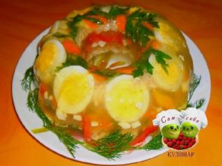 как приготовить заливное заливное из курицы на тарелке